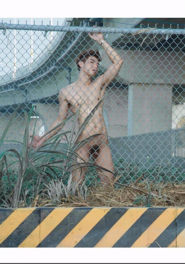 Whoseman-7-平面男模-蔡洋洋---藝術全見版